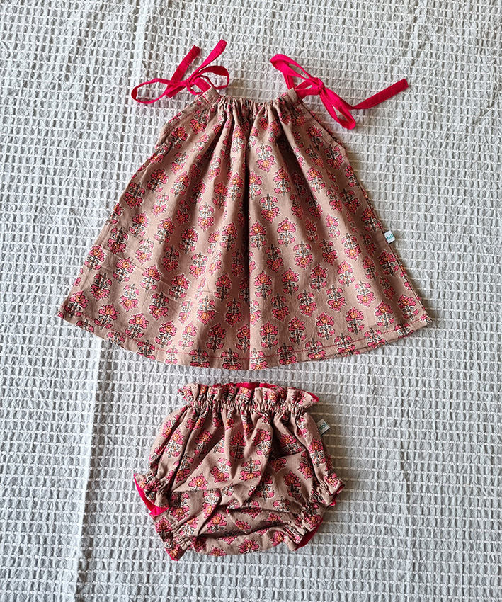Blusa lazos con braguita a juego - Imagen 4